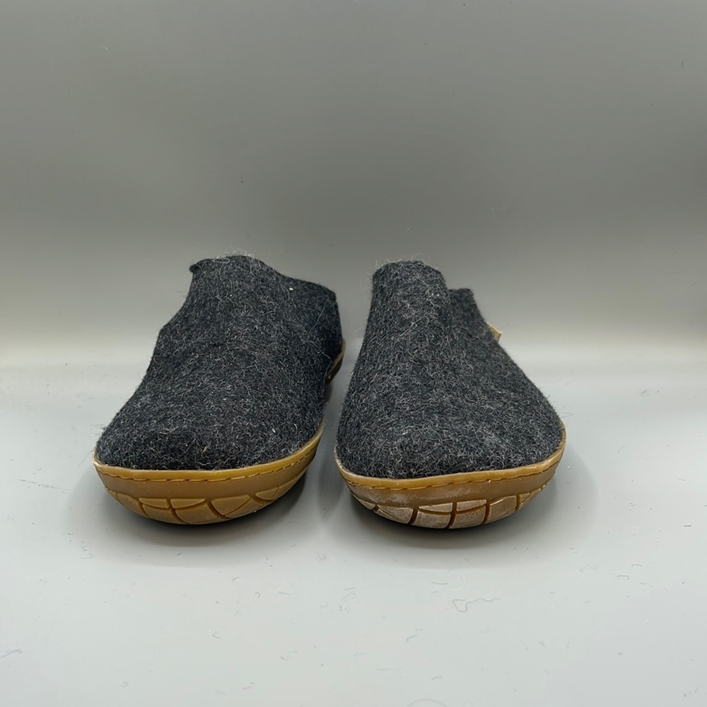 Glerup rubber bottom slippers